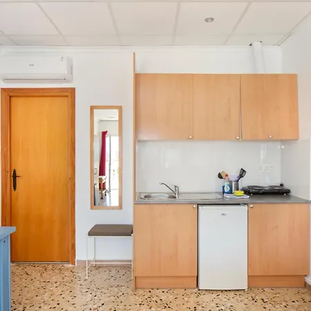 Carrio Sol - Monty's