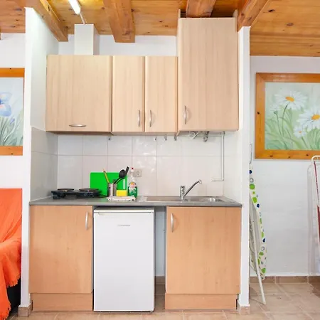 Carrio Sol - Monty's 4*