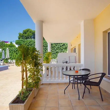 Apartman Carrio Sol - Monty's