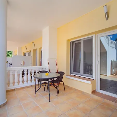 Carrio Sol - Monty's Apartman