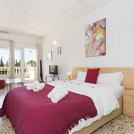 Carrio Sol - Monty's 4*