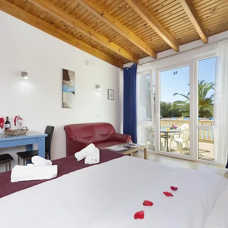Apartman Carrio Sol - Monty's