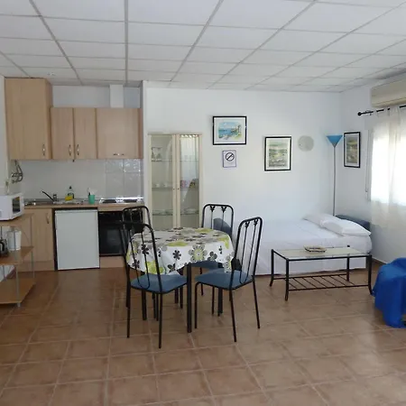 Apartman Carrio Sol - Monty's 4*
