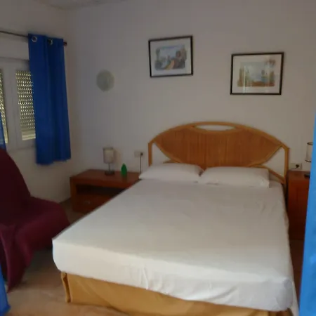 Carrio Sol - Monty's Apartamento 4*