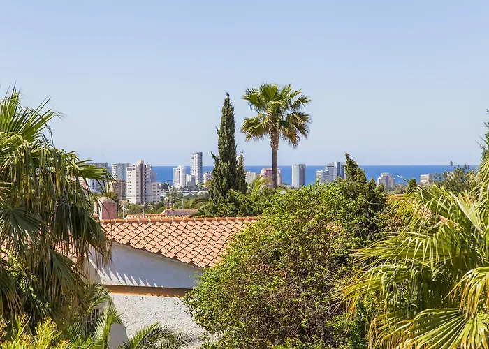 Apartman Carrio Sol - Monty's 4*