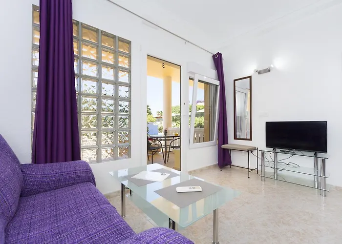 Carrio Sol - Monty's 4*